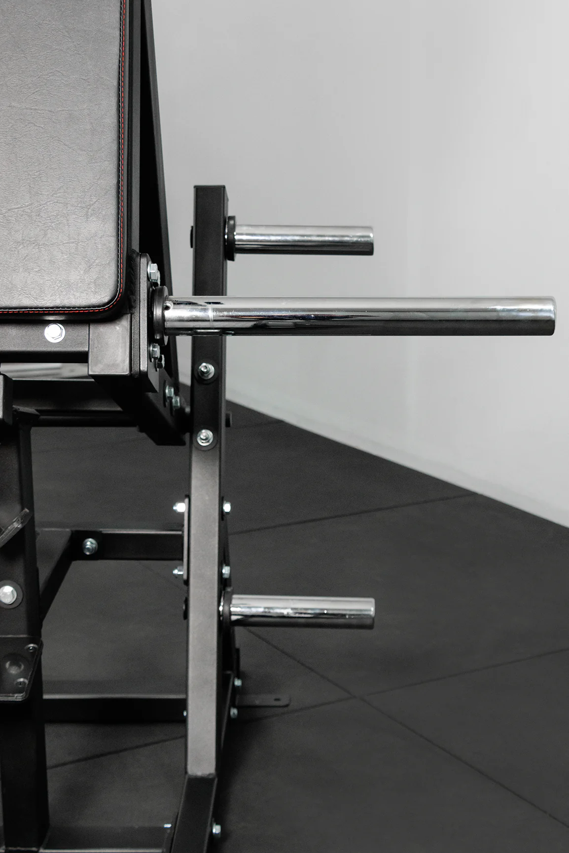 BodyIron® Front Squat & Hack Squat Machine Commercial V2 - Image 11