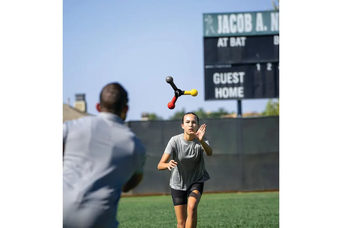 SKLZ Reactive Catch Trainer for Improving Hand-Eye Coordination & Speed - Image 3